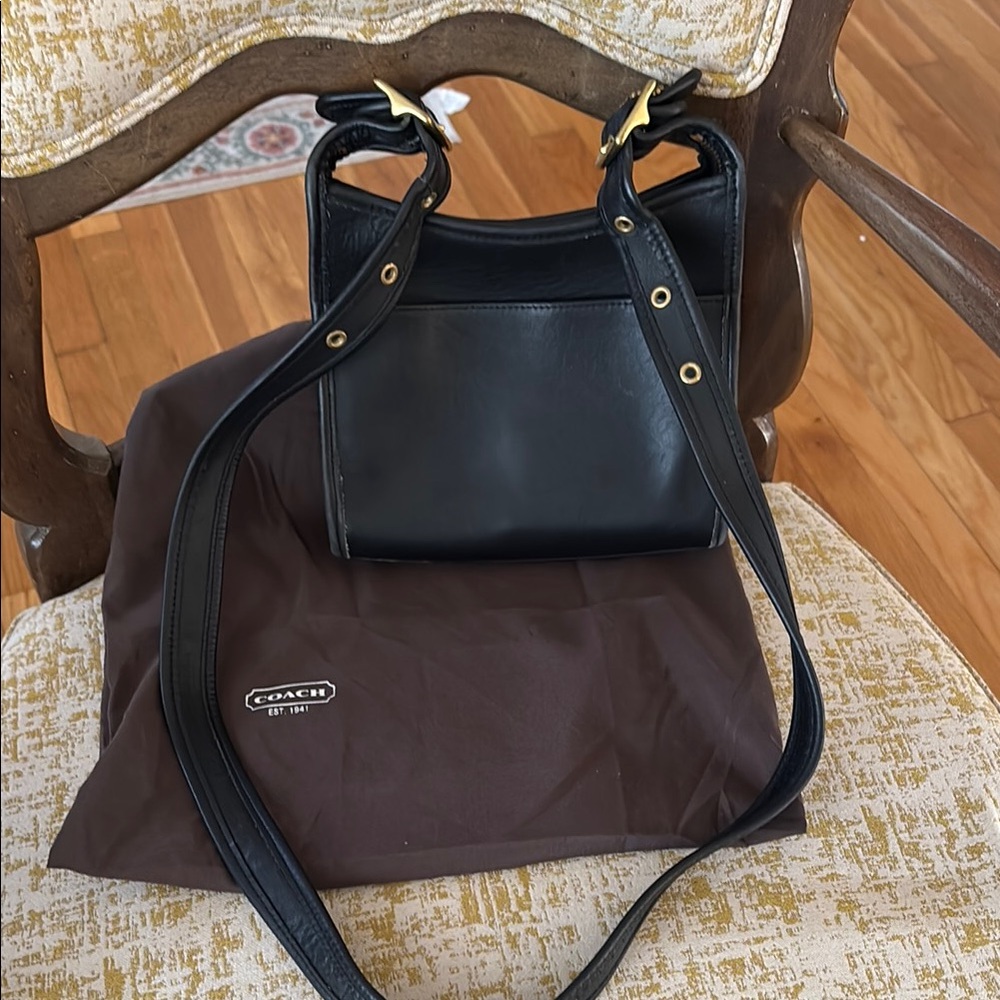Coach Black Leather Shoulder Bag